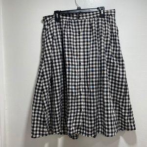 Black and white gingham skirt
